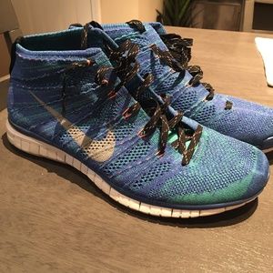 Nike Flyknit Chukka